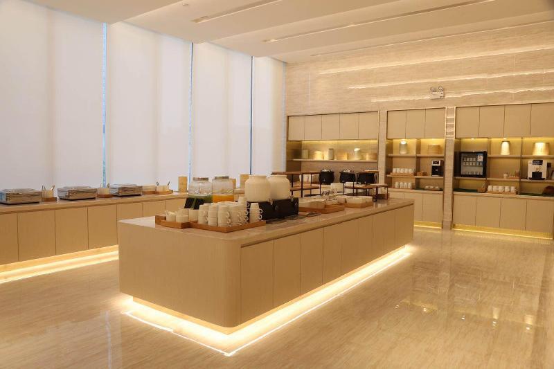 Нанкин: Ji Hotel (Nanjing Hexi Expo Center)
