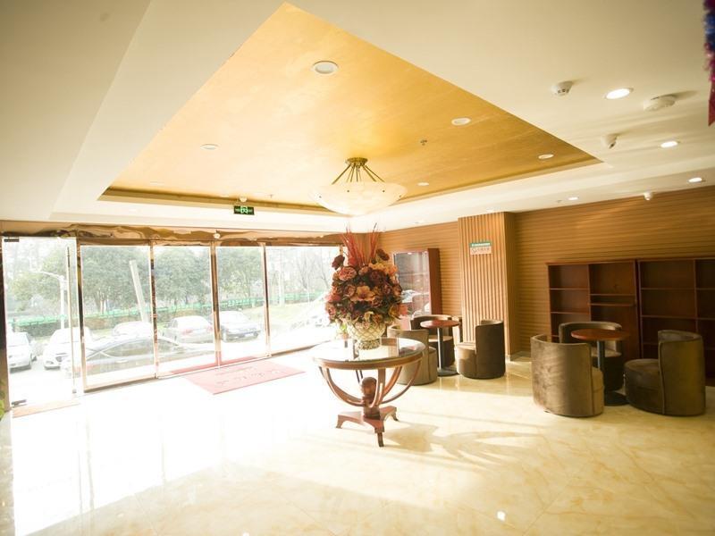 Нанкин: GreenTree Inn Nanjing xuanwu lake Zhongshan Mausol