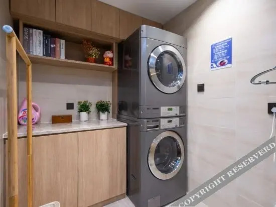 Нанкин: Hanting Premium (Nanjing West Wan'an Road Branch)