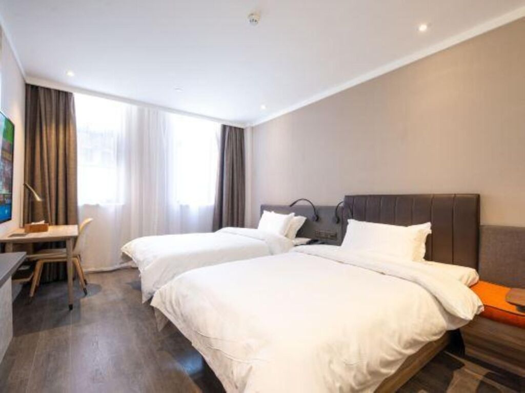 Нанкин: Отель Hanting Premium Nanjing Jiangpu Yanchuang Garden