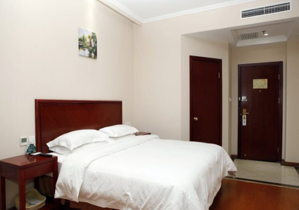 Пекин: GreenTree Inn Beijing Chaoyang District Second Foreign Language Institute Talianpo Subway Station Ex