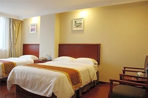 Наньтун: GreenTree Inn Nantong Zhangzhishan Town Deli Plaza Express Hotel
