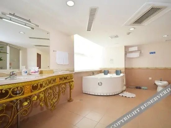 Чжэнчжоу: Block A, Zhengzhou Hotel