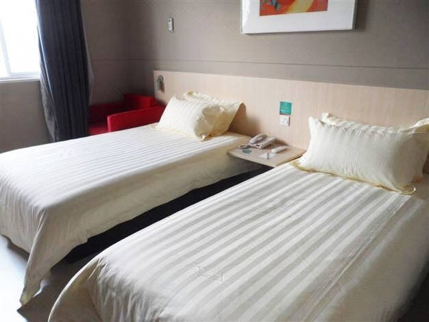 Нинбо: JUNYI Hotel Niongbo Xiangshan Bus Station