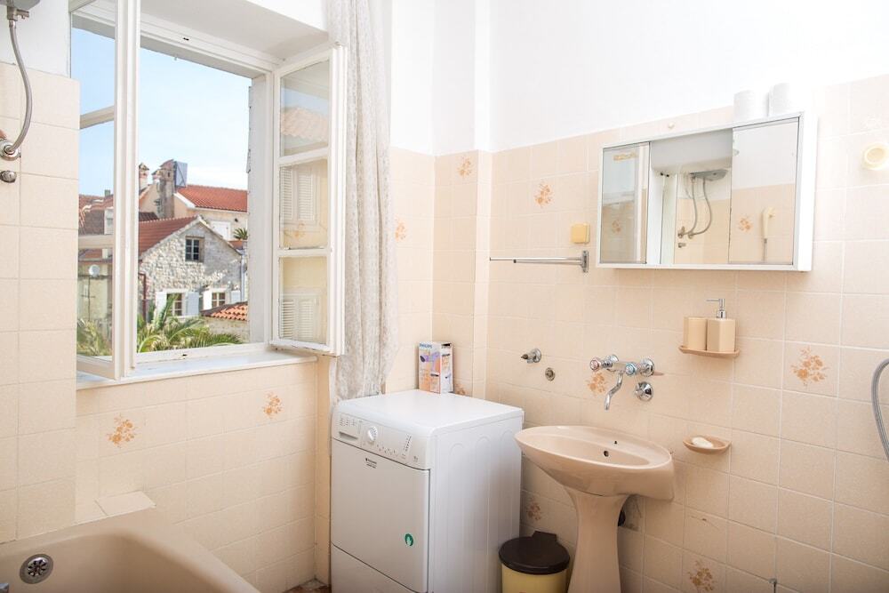 Будва: Apartments Old Town Aleksici