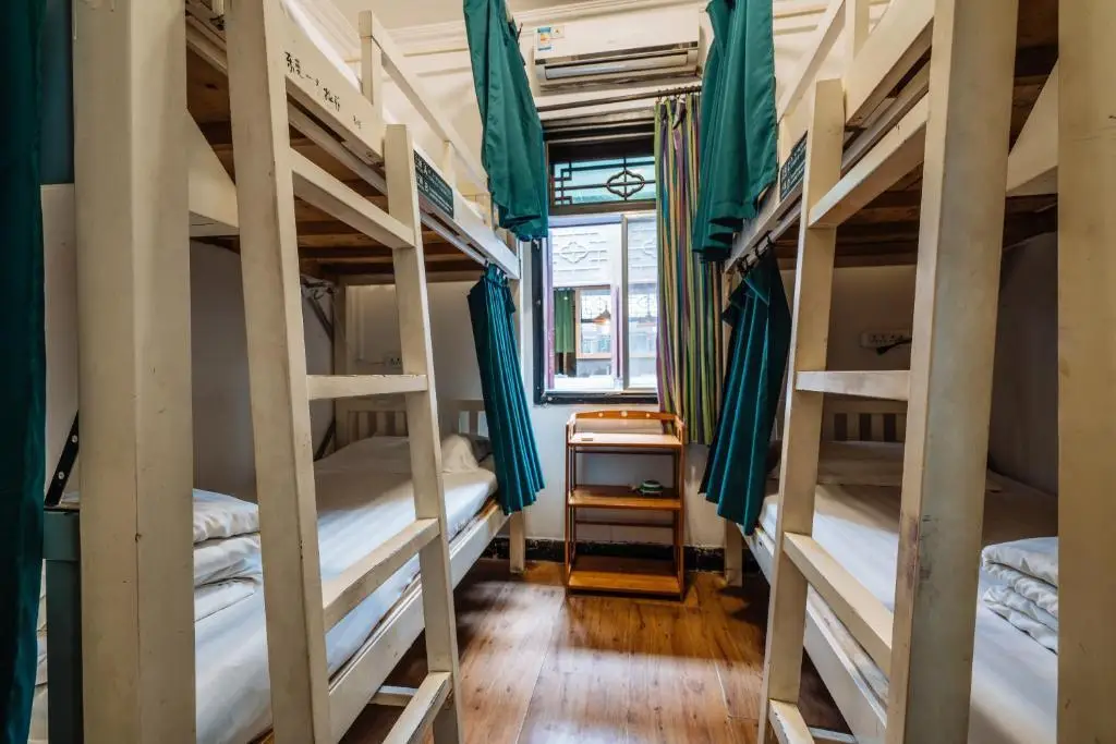 Chengdu Mix Hostel Courtyard Poshpacker (Wenshu Monastery) — фото 1