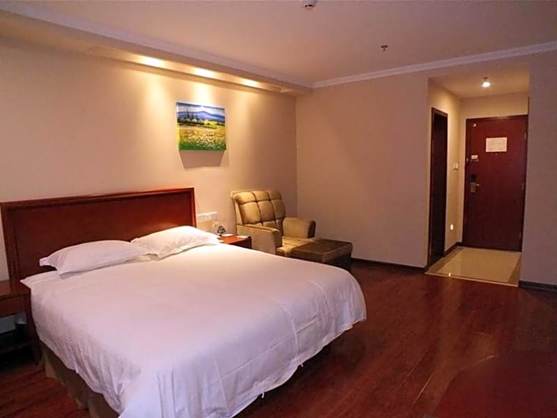 Сюйчжоу: GreenTree Inn Xuzhou High Speed Railway Station Express Hotel