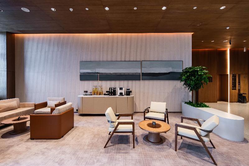 Циндао: Madison Hotel Qingdao West Coast City Balcony