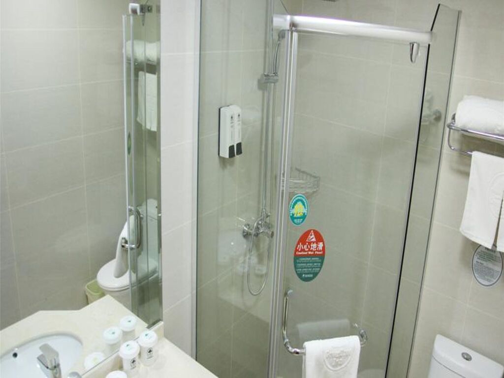 Учжун: GreenTree Inn Express Qingtongxia People Hospital Huanghe Building