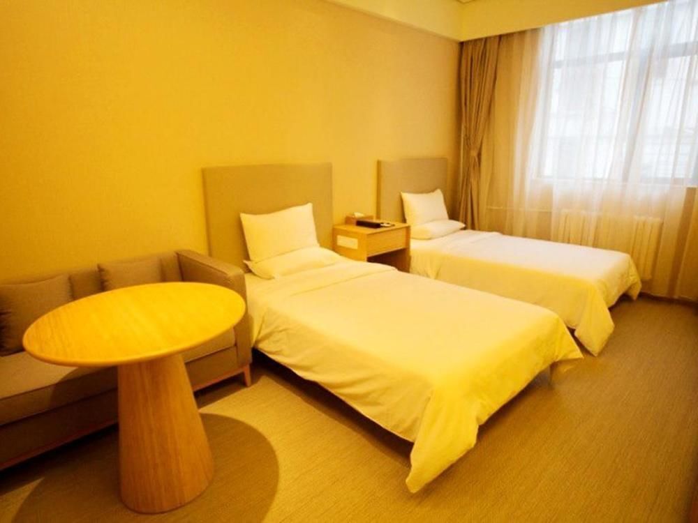 Тяньцзинь: Ji Hotel Tianjin Jinwan Square