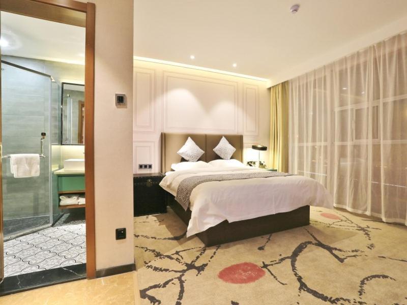 Жичжао: GME Rizhao Jinan Road Sun Plaza Hotel