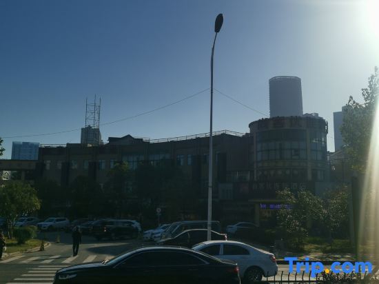Наньчан: Thankyou Chain Hotel (Honggutan Subway Station Changjiang Road Branch)