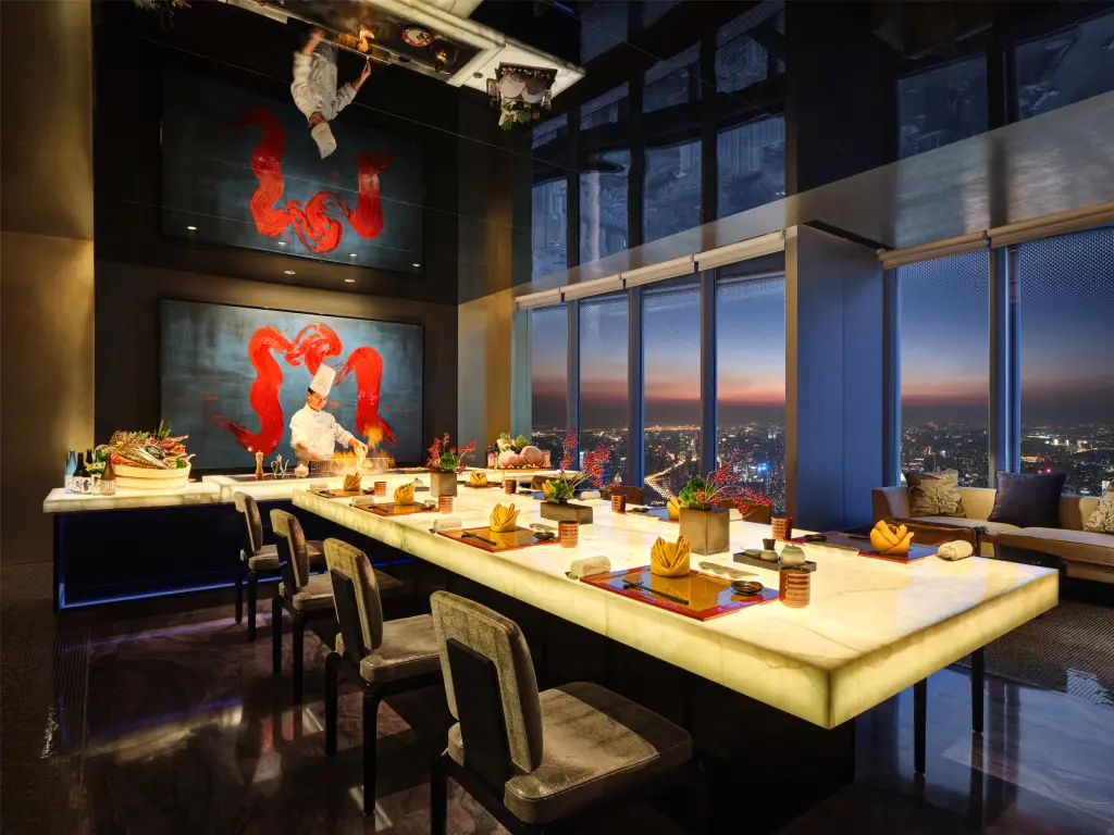 Шанхай: J Hotel, Shanghai Tower