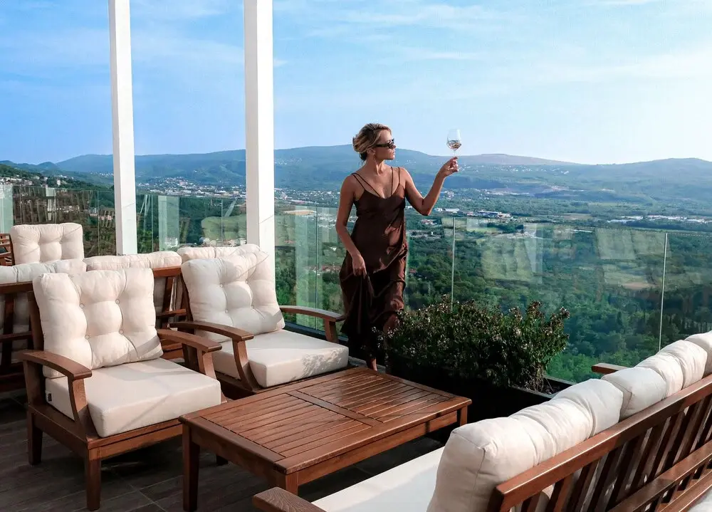 Кавач: Bayview Hills Luxury Residences