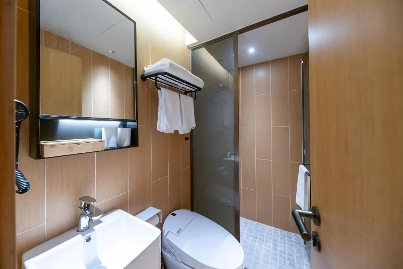Шанхай: Ji Hotel Shanghai Jiangsu Road Subway Station