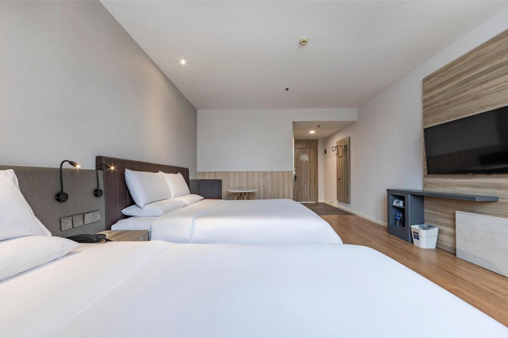 Шанхай: Hanting Hotel Shanghai Hongqiao Hub Railway Station