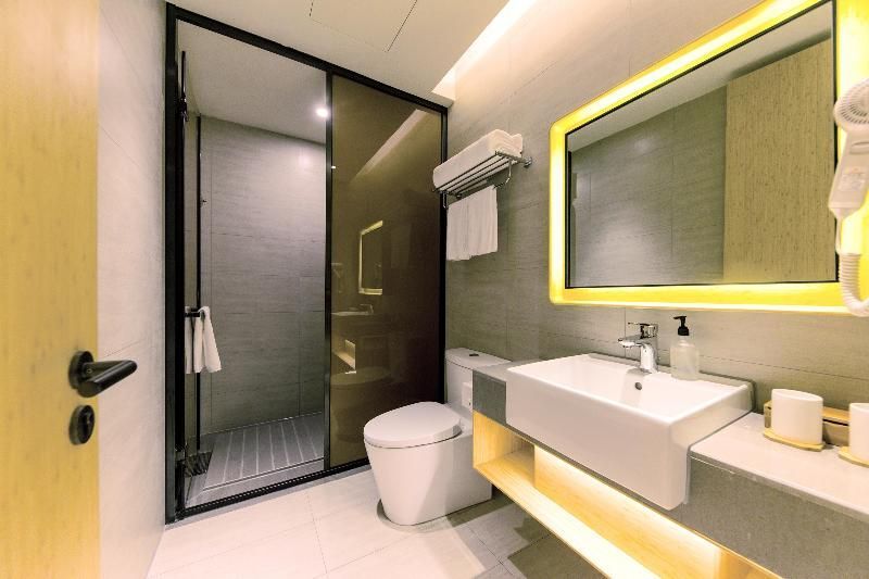 Шанхай: JI Hotel Shanghai Jiuting Avenue