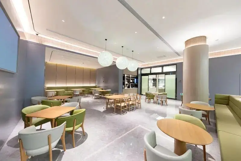 Шанхай: Ji Hotel Shanghai Changshou Road Yaxin Life Plaza