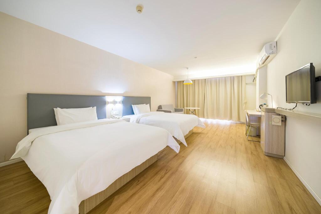 Шанхай: Hanting Hotel Shanghai Phoenix Town Changxing Island