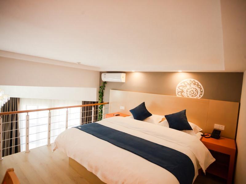 Шанхай: Shell Hotel Shanghai Baoshan District Shuichan Road Huayuan City