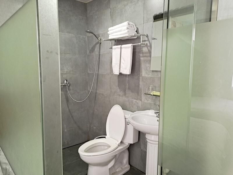 Шанхай: Shell Hotel Shanghai Minhang District Pujiang Town Zhuyuan Road