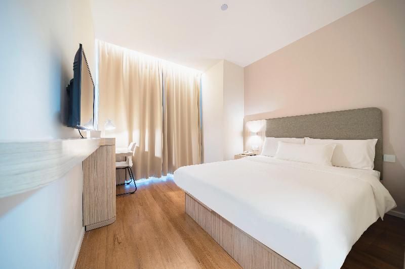 Шанхай: Hanting Hotel Shanghai Jiading New City Baiyin Road