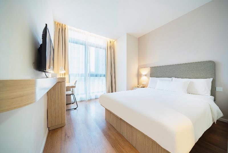 Шанхай: Hanting Hotel Shanghai Jiading New City Baiyin Road