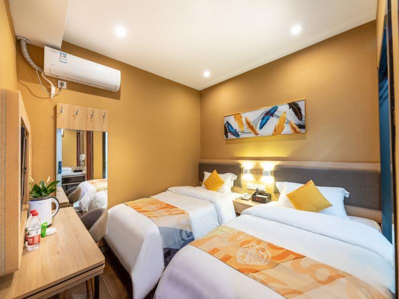 Шанхай: Shell Suzhou Kunshan City  Dianshanhu Town Xiangsh