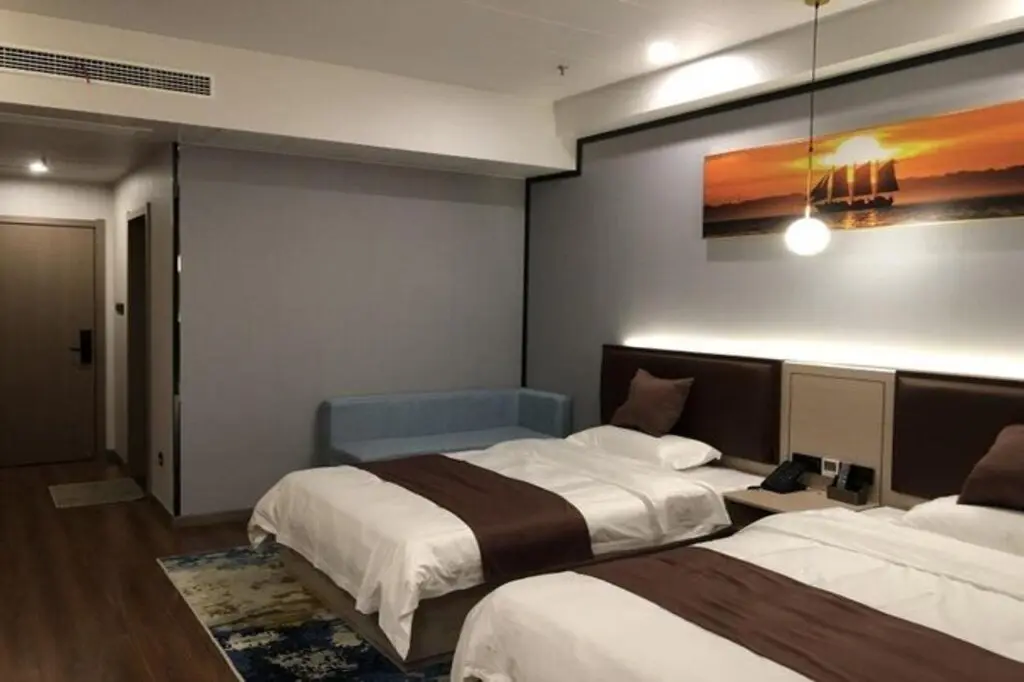 Тайчжоу: GYA Taixing Hongqiao Plaza Hotel