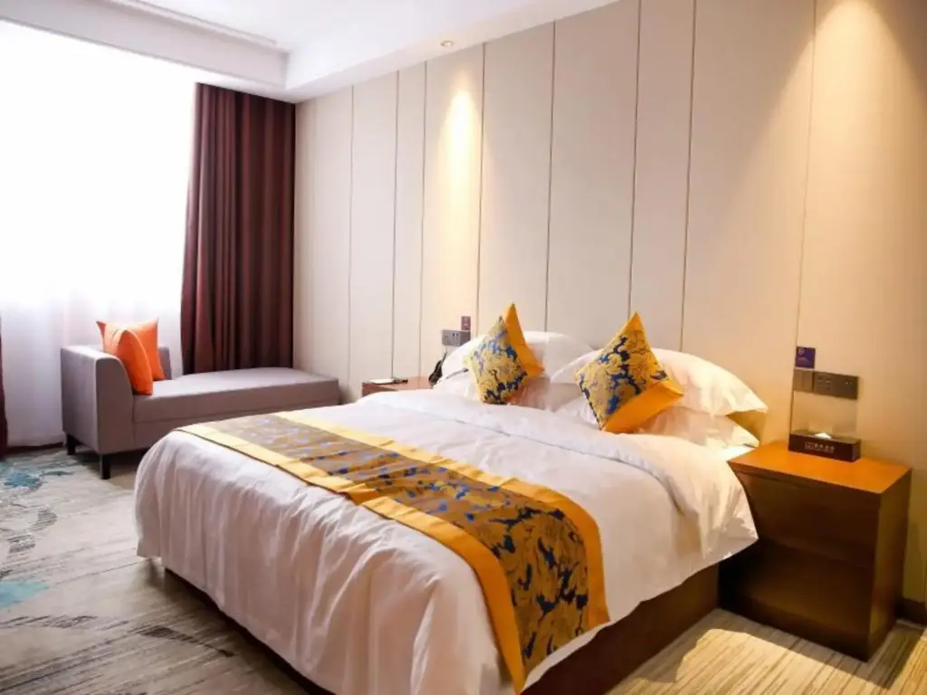 Тайчжоу: Gme Taizhou Jingjiang City Zhongzhou Road Bus Station Hotel