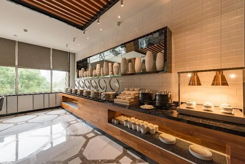 Тайчжоу: Madison Hotel Taizhou Jingqi