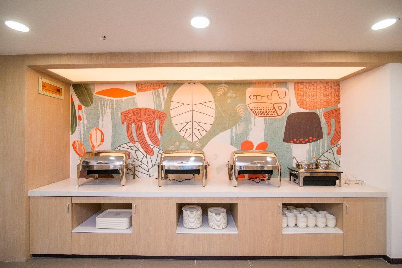 Уси: Отель Hanting Hotel (Wuxi Center 66)