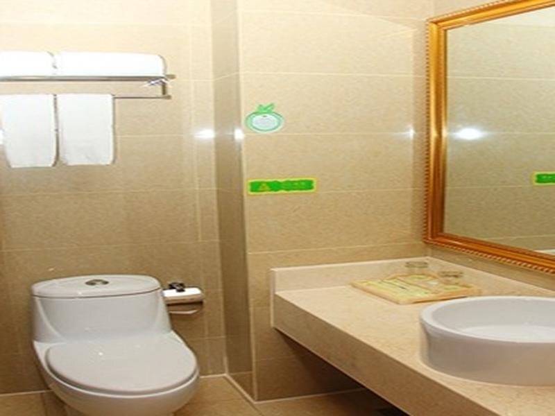 Шэньчжэнь: Vienna Hotel Shenzhen Fuyong Qiaotou Branch