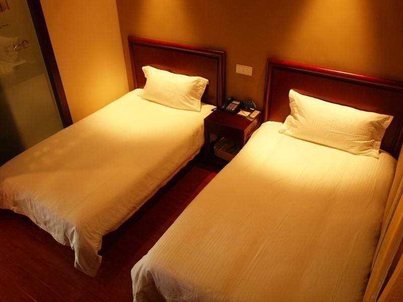 Шанхай: GreenTree Inn Shanghai Jiading Huancheng Road Express Hotel