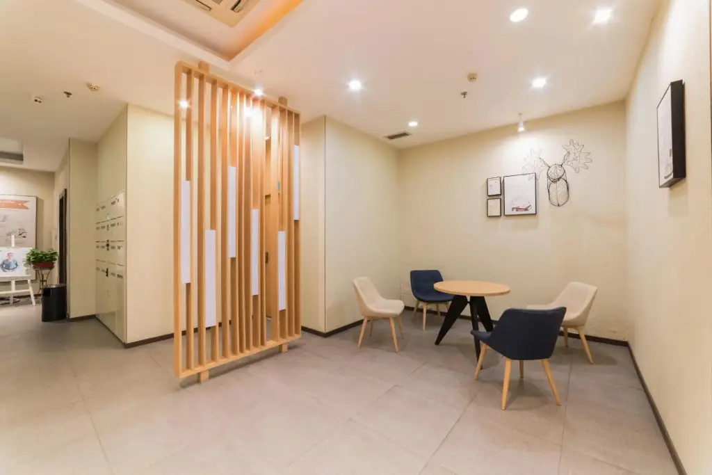 Ухань: Hanting Hotel (Wuhan guangbutun subway station store)