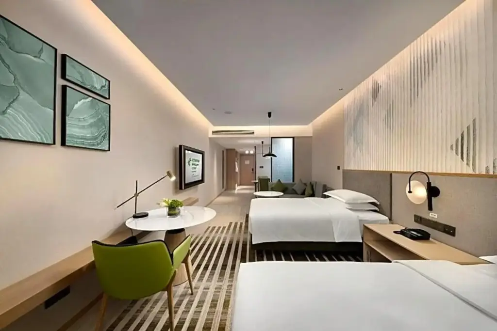 Ухань: Holiday Inn Hotel & Sts Wuhan International Expo