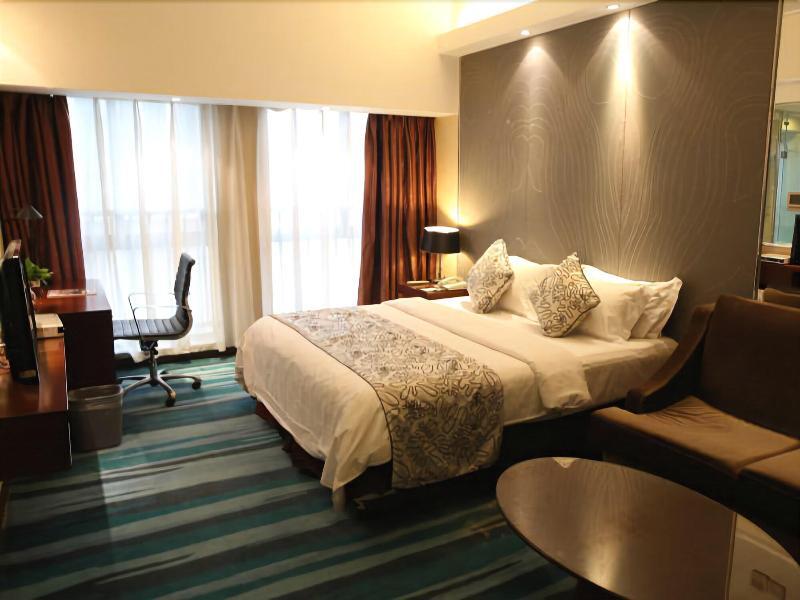 Ухань: Jinjiang Metropolo Hotel Wuhan Jingkai Wanda Sport