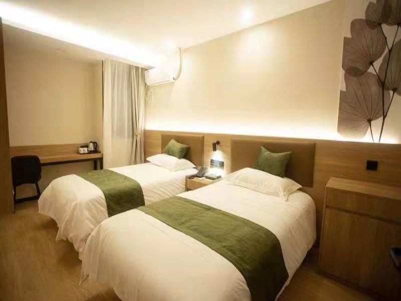 Уси: GreenTree Inn Wuxi railway station north shakou su