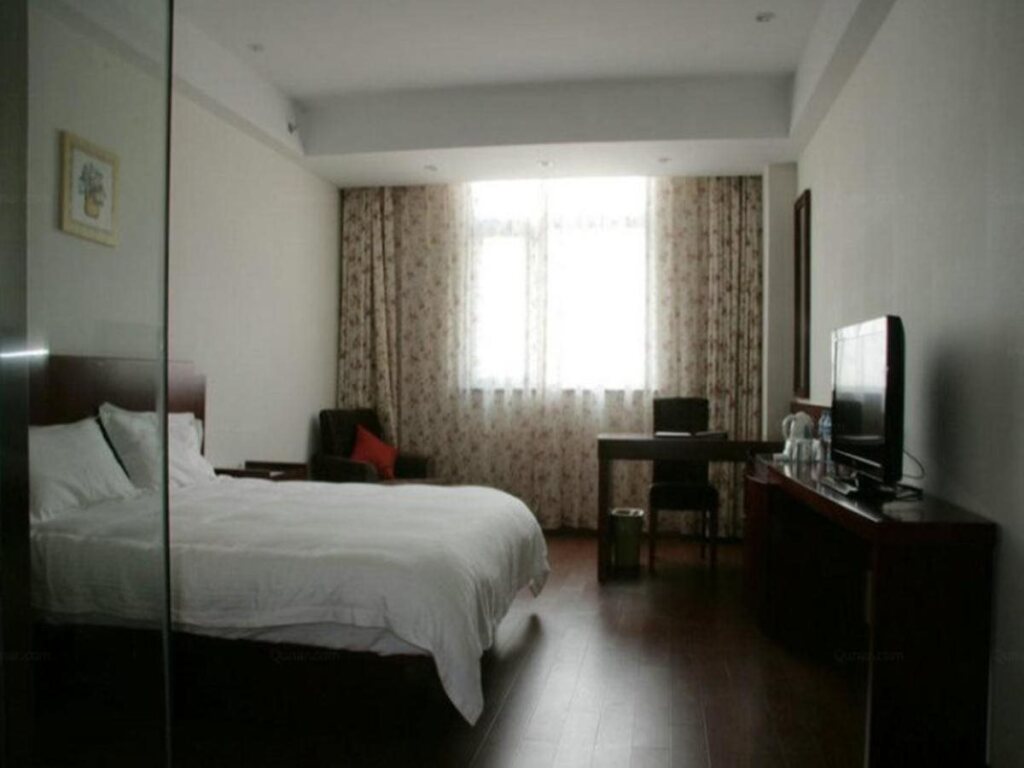 Уси: Ji Hotel Wuxi Shuofang Airport