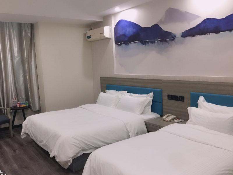 Уси: GreenTree Inn Wuxi Huishan District Taihu Huanle Garden Qianqiao Express Hotel