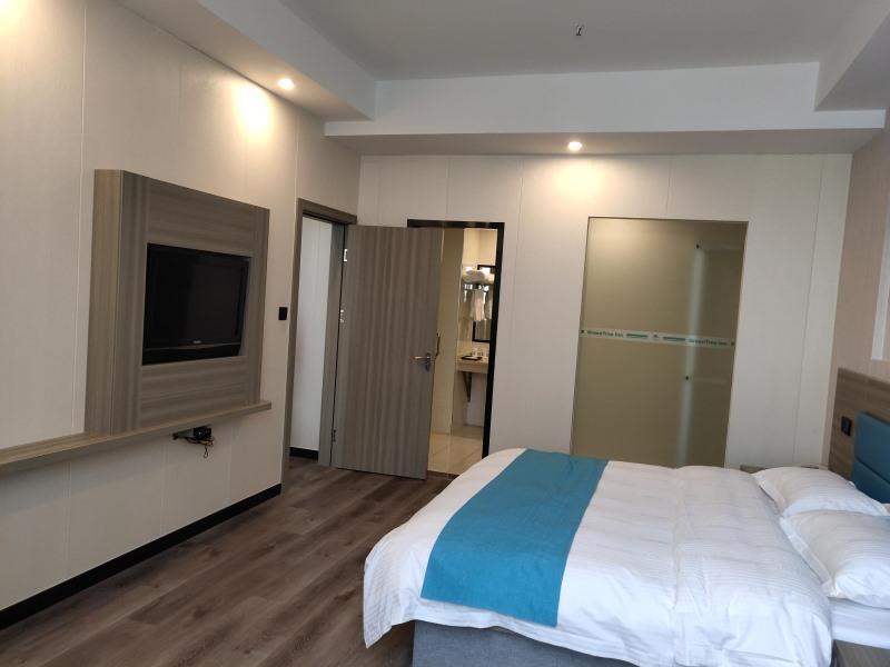 Уси: GreenTree Inn Wuxi Huishan District Taihu Huanle Garden Qianqiao Express Hotel