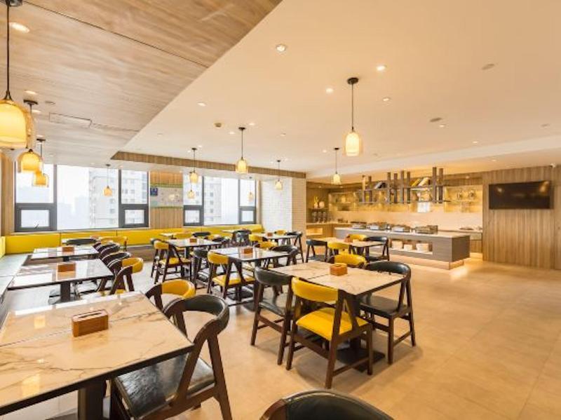Сюйчжоу: Hanting Premium Hotel Xuzhou Peixian Bus Station