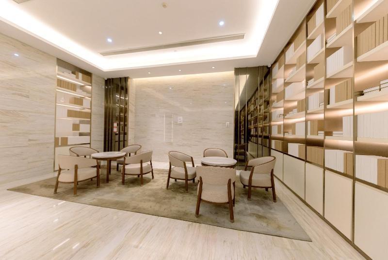 Яньчэн: Ji Hotel (Yancheng Municipal Government)