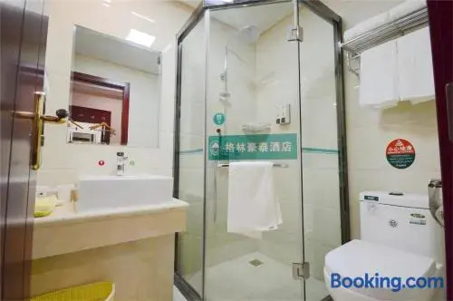 Ичунь: GreenTree Inn Liangyuan District Railway Station