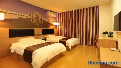 Иньчуань: Thank Inn Hotel Ningxia Yinchuan Xixia District To