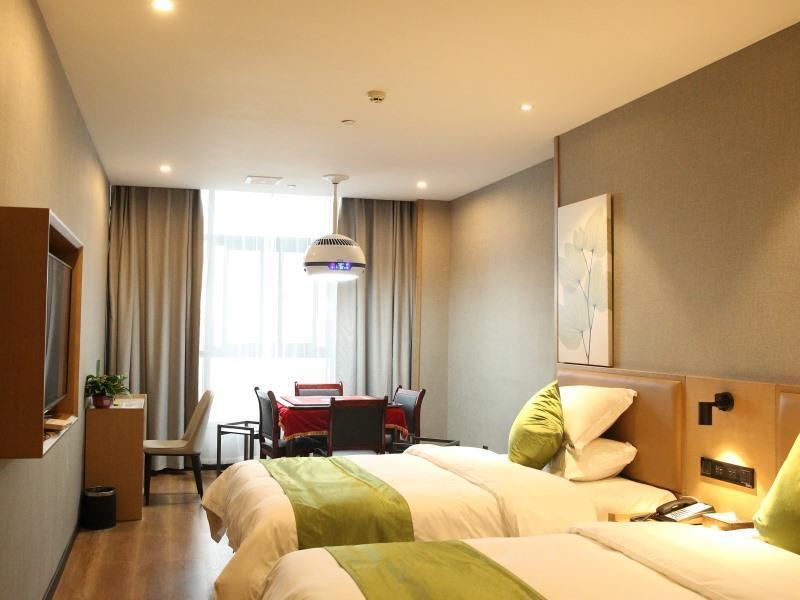 Юэян: Greentree Inn Yueyang Miluo City Quyuan Avenue Exp