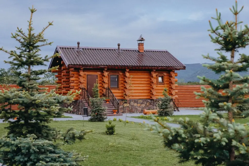 Паратунка: Гостинично-ресторанный комплекс Тайны Камчатки