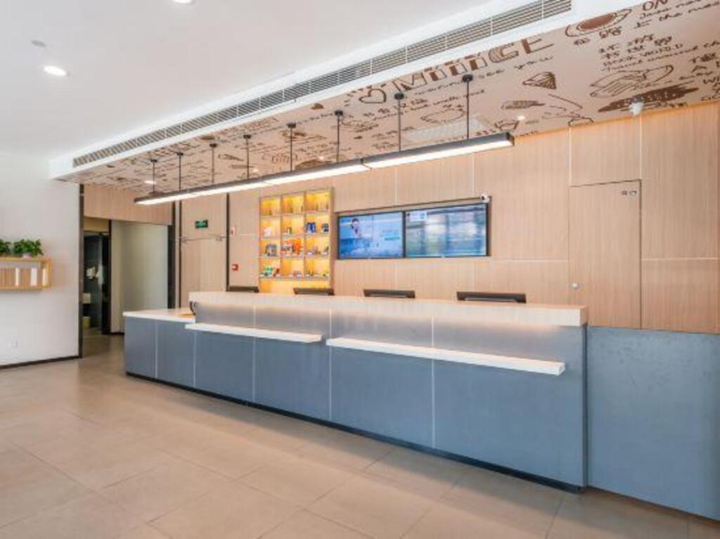 Чжэнчжоу: Hanting Hotel (Zhengzhou West sailing Road Branch)