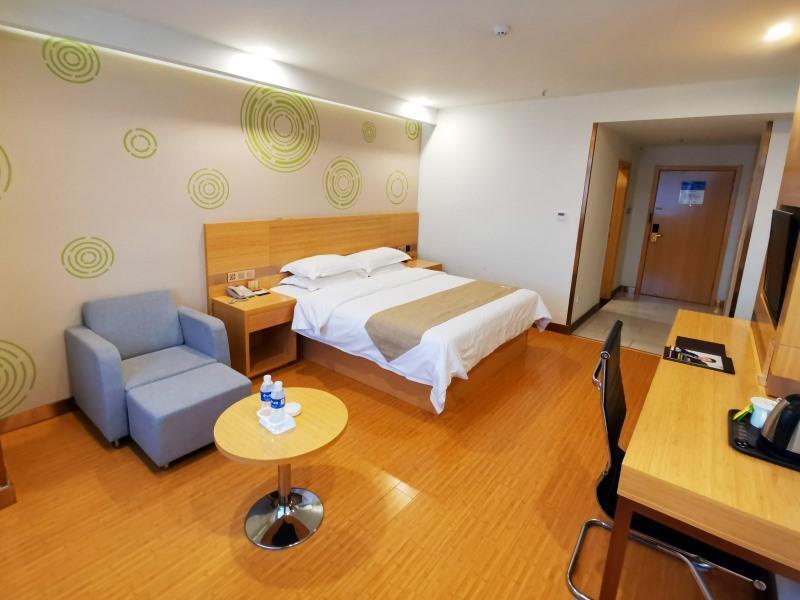Сяньнин: GreenTree Inn Xianning Xian'an High-speed Railway North Station Hardware Building City