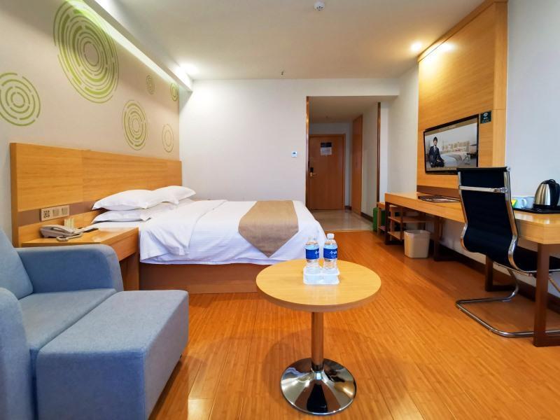 Сяньнин: GreenTree Inn Xianning Xian'an High-speed Railway North Station Hardware Building City